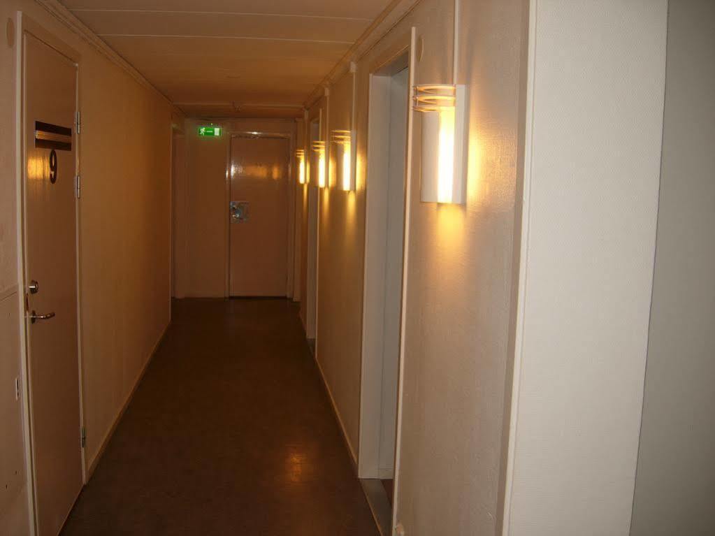 Oedeshoegs Hotell & Vandrarhem מראה חיצוני תמונה